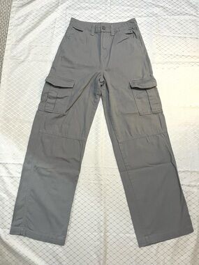 🛍️ $12 ADD-ON | Grey Straight Leg Cargo Pocket Utility Cotton Pants H&M Divided